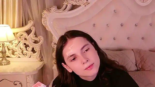 GIGI DAV online show from January 2026 08:34:01 PM