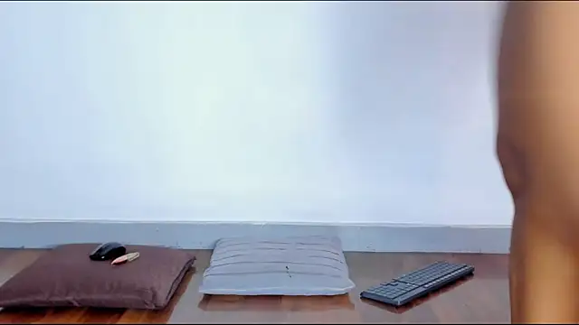 SamanthaMilann online show from March 2025 11:38:02 PM