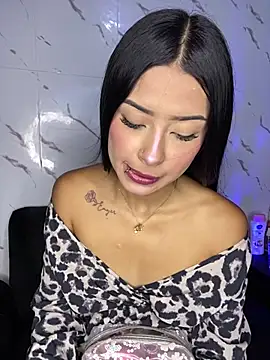 Miss karol online show from March 2025 05:25:02 PM