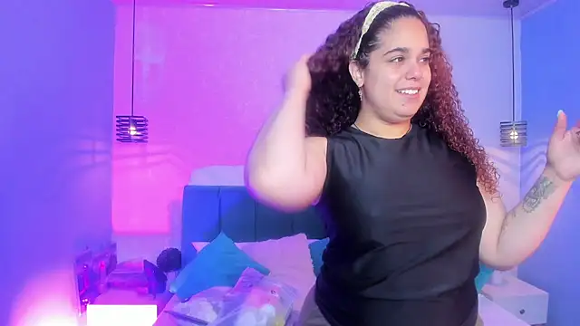 ninna curly online show from November 2025 04:02:02 AM