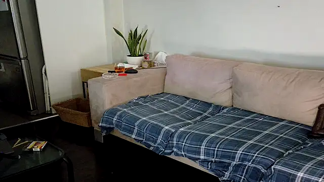 FreckleFaceBeauty online show from March 2026 09:31:02 PM