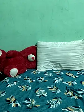Snapshot of Dream_Ass chatting on February 2025 06:10:01 PM Dream Ass online show from February 2025 06:10:01 PM