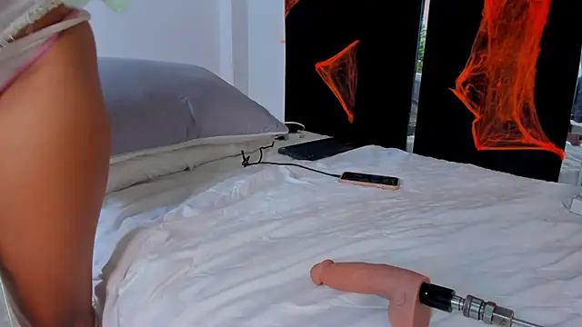 Annita001 online show from October 2025 06:53:01 PM