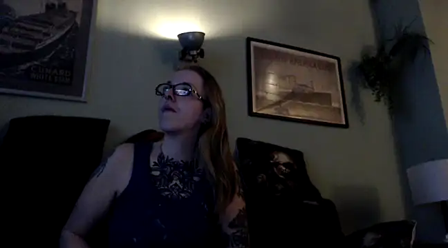 Astrid-Gilbert online show from March 2025 09:15:01 PM