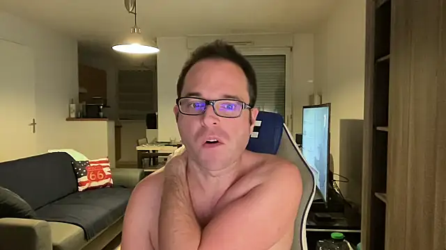 Funnyjul31 online show from February 2025 06:08:02 PM