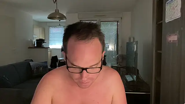 Funnyjul31 online show from September 2025 01:43:02 PM