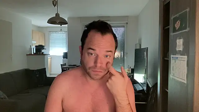 Funnyjul31 online show from February 2026 10:11:01 AM