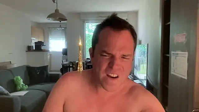 Snapshot of Funnyjul31 chatting on May 2026 05:30:02 PM Funnyjul31 online show from May 2026 05:30:02 PM