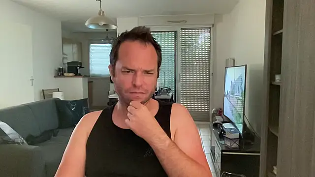 Snapshot of Funnyjul31 chatting on May 2026 02:24:02 PM Funnyjul31 online show from May 2026 02:24:02 PM
