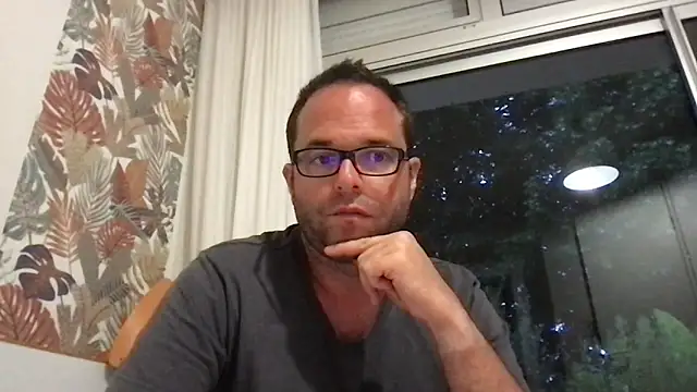Snapshot of Funnyjul31 chatting on June 2026 08:03:01 PM Funnyjul31 online show from June 2026 08:03:01 PM