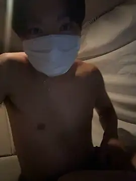 Snapshot of RUKI042 chatting on September 2025 01:10:01 PM RUKI042 online show from September 2025 01:10:01 PM