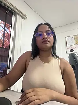 my cam online show from March 2025 07:59:02 PM