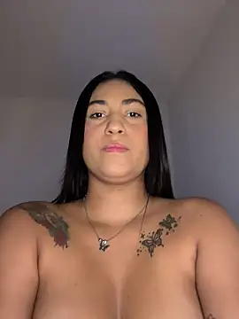 mari pauli x online show from February 2025 07:50:01 AM