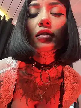 IsisRaichuu  online show from September 2025 09:04:01 PM