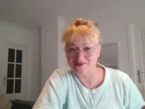 Luzia-Sal online show from February 2025 08:52:02 AM