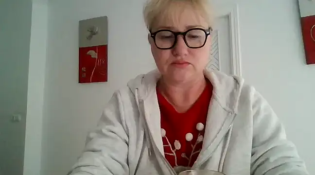 Luzia-Sal online show from March 2025 10:06:02 AM