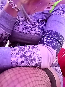 Snapshot of Juliana60 chatting on February 2025 10:37:02 AM Juliana60 online show from February 2025 10:37:02 AM