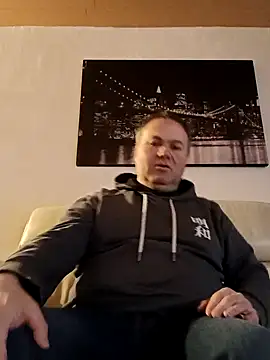 Snapshot of Pourleplasirs chatting on February 2025 01:35:02 AM Pourleplasirs online show from February 2025 01:35:02 AM