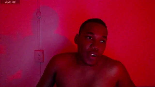 lilo stich69  online show from February 2025 06:58:01 PM