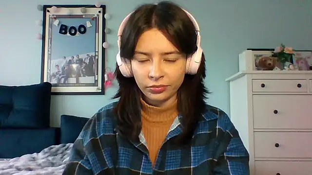 LariceSexy online show from October 2025 01:15:02 PM