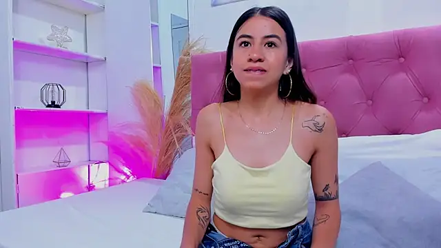 Snapshot of Ariana_greenblat chatting on January 2025 10:56:01 AM Ariana greenblat online show from January 2025 10:56:01 AM