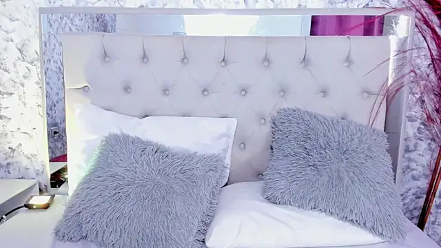 Snapshot of Ariana_greenblat chatting on October 2025 04:27:02 PM Ariana greenblat online show from October 2025 04:27:02 PM