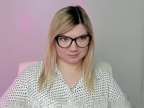 Lola moree online show from October 2025 11:43:01 AM