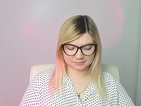 Lola moree online show from November 2025 12:49:02 PM