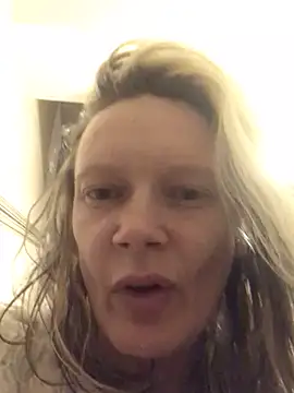 blondey206 online show from March 2025 01:23:01 AM