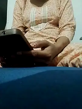 Snapshot of saaniya chatting on March 2025 09:11:02 PM saaniya online show from March 2025 09:11:02 PM