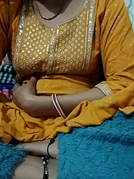 Snapshot of saaniya chatting on February 2026 08:32:01 AM saaniya online show from February 2026 08:32:01 AM