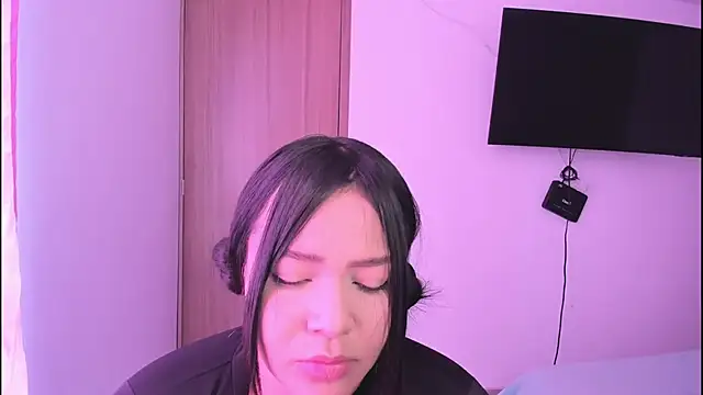 Snapshot of ImamDahian chatting on February 2025 06:32:02 PM ImamDahian online show from February 2025 06:32:02 PM