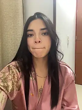 Snapshot of eileensophi chatting on January 2026 01:31:02 AM eileensophi online show from January 2026 01:31:02 AM