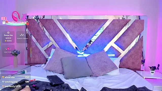 Snapshot of AliDiaz_ chatting on October 2025 07:42:01 AM AliDiaz online show from October 2025 07:42:01 AM