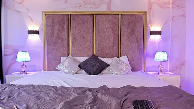 Snapshot of AliDiaz_ chatting on October 2025 07:23:01 PM AliDiaz online show from October 2025 07:23:01 PM