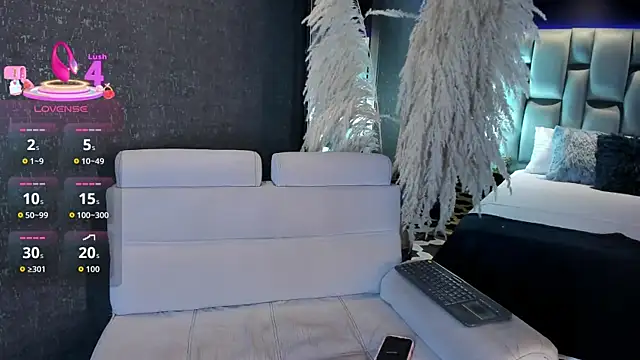 Snapshot of AliDiaz_ chatting on November 2025 07:35:02 PM AliDiaz online show from November 2025 07:35:02 PM