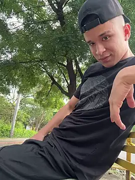 arevalo1124 online show from November 2025 09:03:02 PM