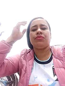 Snapshot of kamila_lovee chatting on March 2025 05:04:01 PM kamila lovee online show from March 2025 05:04:01 PM