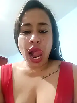 Snapshot of kamila_lovee chatting on March 2025 01:21:02 AM kamila lovee online show from March 2025 01:21:02 AM