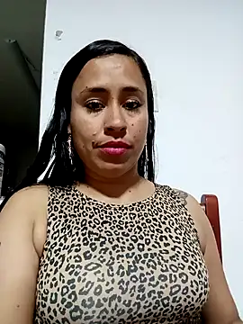 Snapshot of kamila_lovee chatting on March 2025 10:47:01 PM kamila lovee online show from March 2025 10:47:01 PM