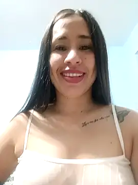 Snapshot of kamila_lovee chatting on March 2025 05:37:01 PM kamila lovee online show from March 2025 05:37:01 PM