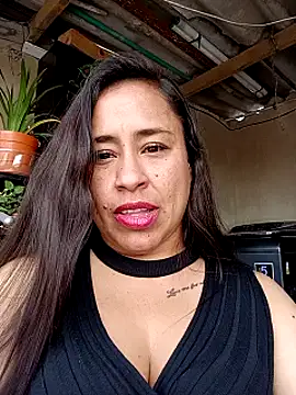 Snapshot of kamila_lovee chatting on November 2025 07:05:02 PM kamila lovee online show from November 2025 07:05:02 PM