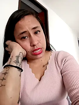 Snapshot of kamila_lovee chatting on December 2025 08:14:01 PM kamila lovee online show from December 2025 08:14:01 PM