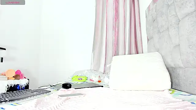 k stormi  online show from January 2025 12:12:01 AM