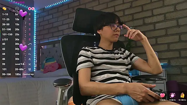 biel biel online show from March 2025 04:38:01 AM