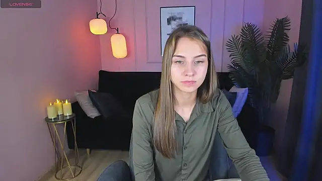 CharmBianca online show from February 2025 11:53:01 AM