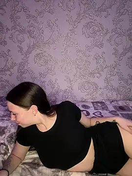 Arielle Swan online show from February 2025 03:26:02 PM