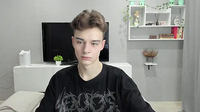 avegothy- online show from January 2025 11:46:01 AM