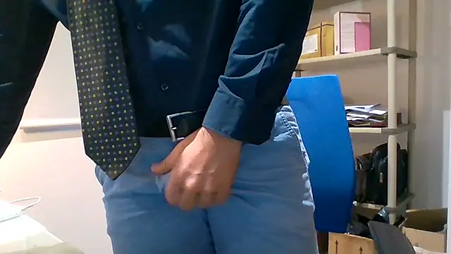 66MA69 online show from October 2025 07:01:02 AM