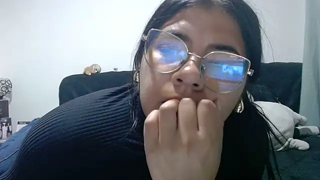 viccky vick online show from June 2026 12:08:02 AM